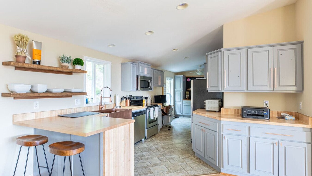 Photo of Kitchen in Lakeside