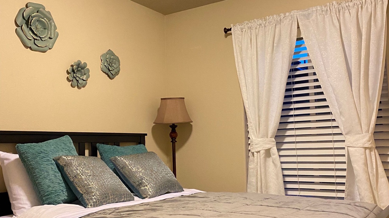 Photo of Bedroom in Five Oaks