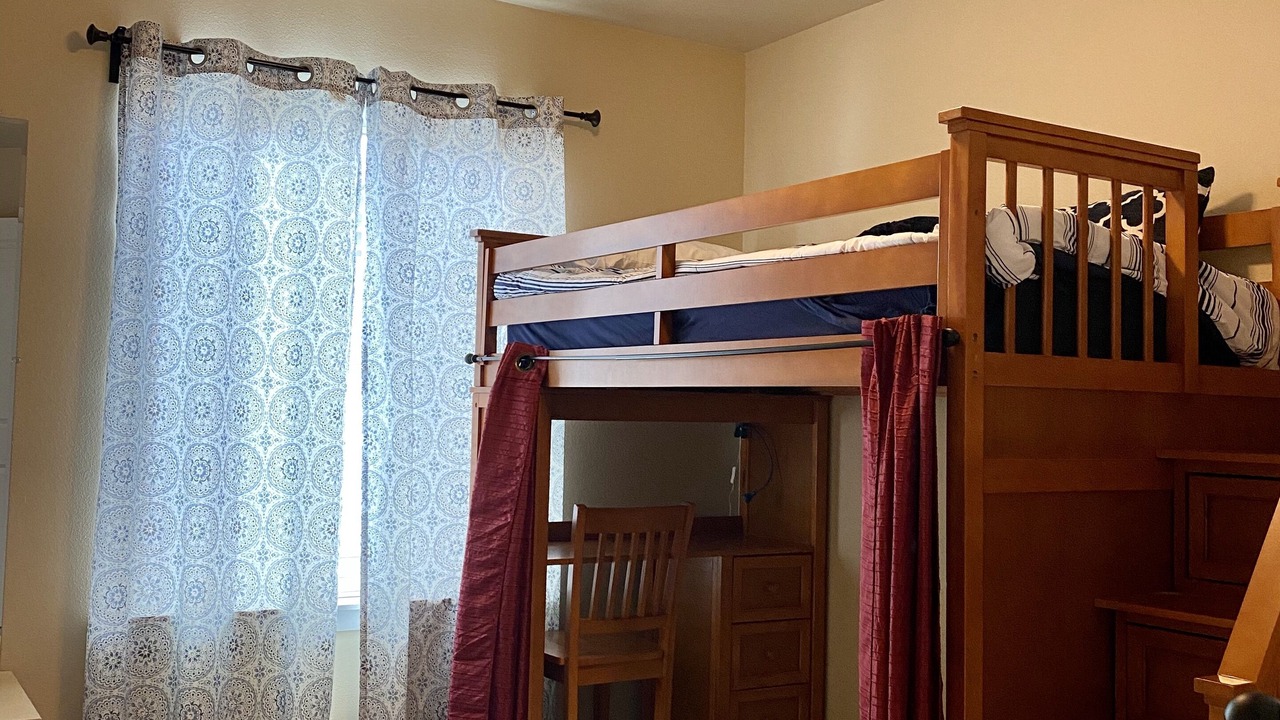 Photo of Bedroom in Five Oaks