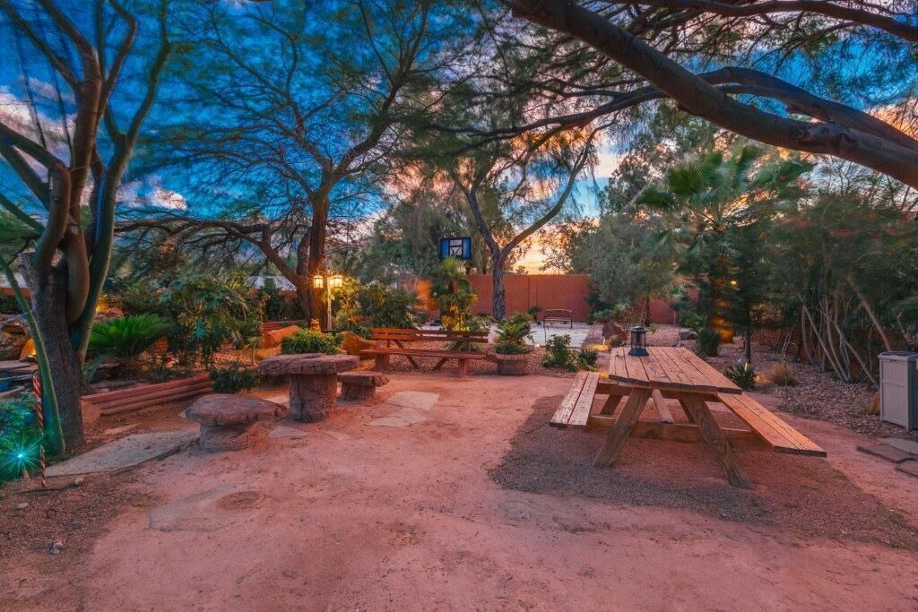 Photo of Outdoor in Spring Valley