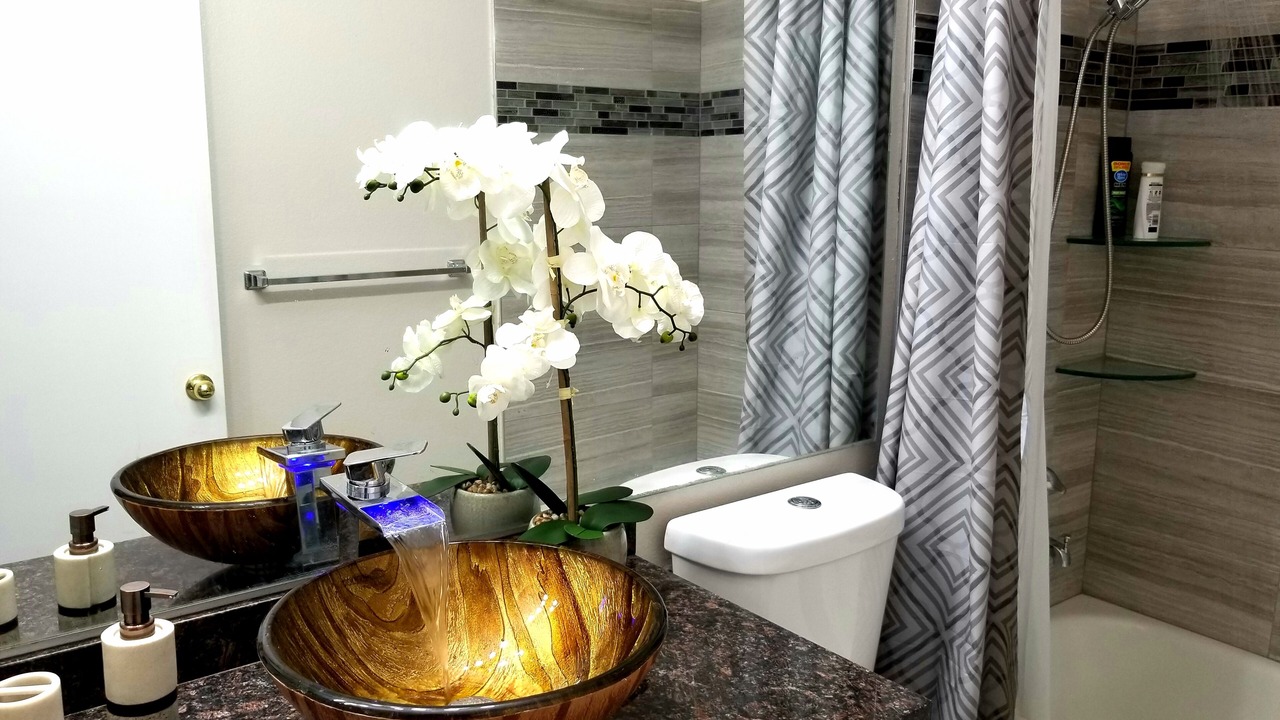 Photo of Bathroom in Silverado Ranch