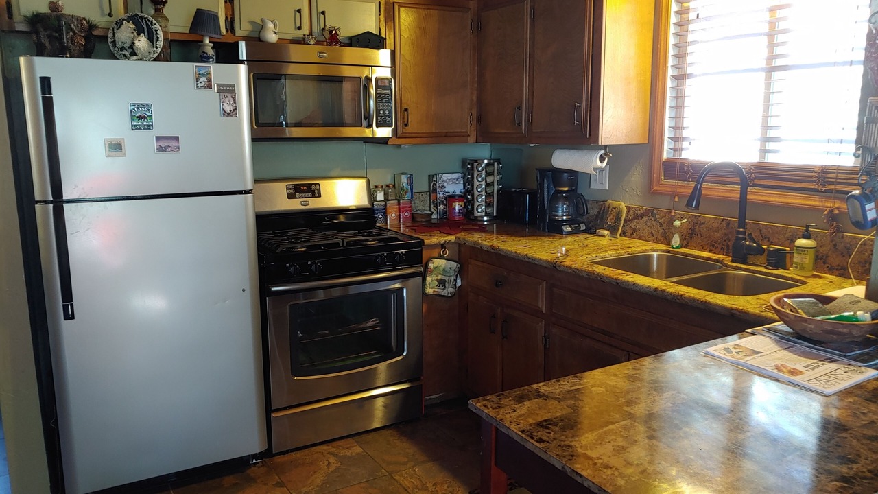 Photo of Kitchen in Arrowbear Lake