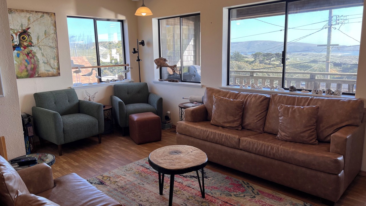 Photo of Livingroom in Dillon Beach