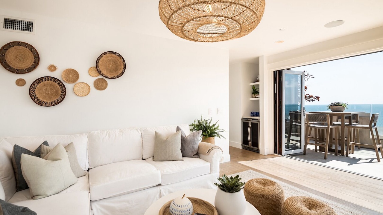 Photo of Livingroom in Tree Section