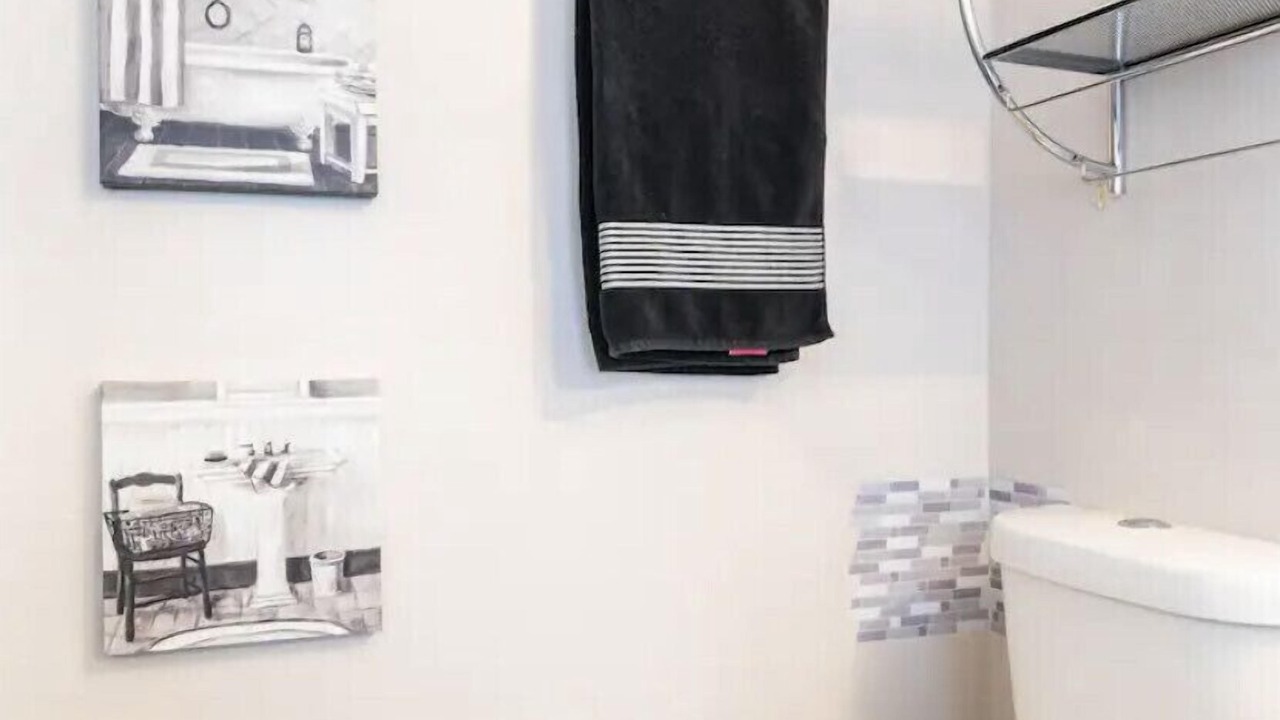 Photo of Bathroom in Downtown Long Beach