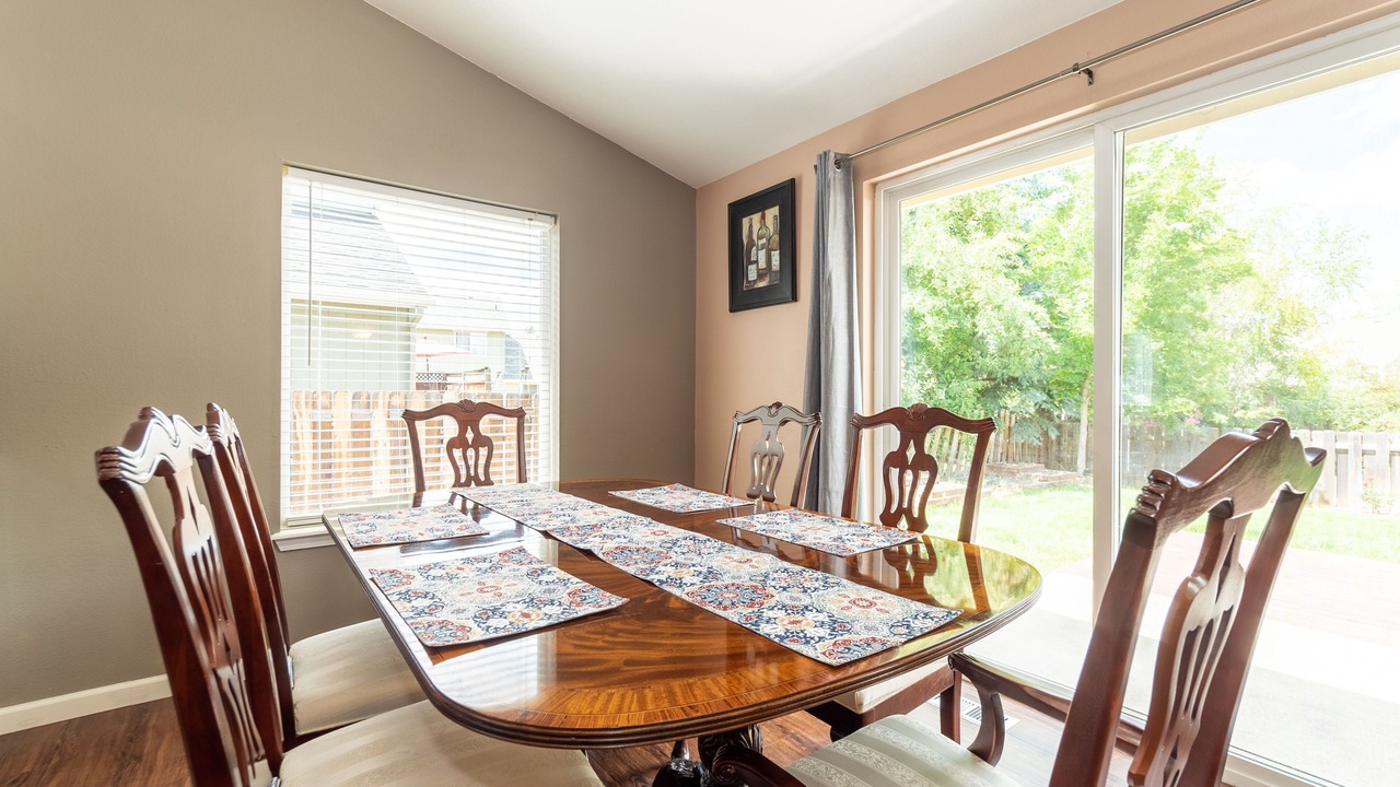 Photo of Livingroom in Southwest Bend