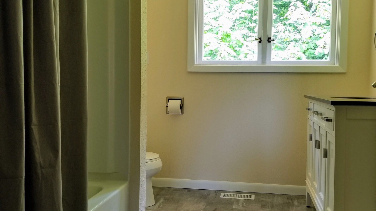 Photo of Bathroom in Carson