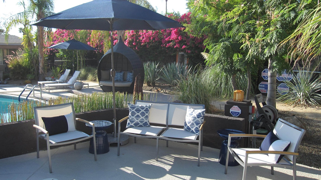 Photo of Patio Balcony in Tahquitz River Estates