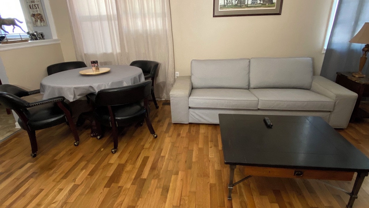 Photo of Livingroom in West Portland Park