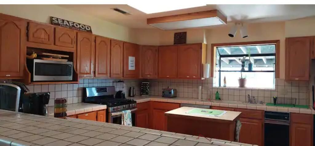 Photo of Kitchen in Lone Pine