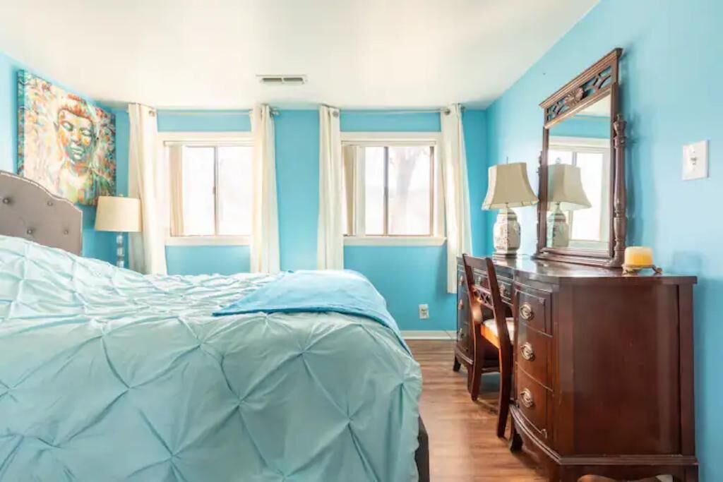 Photo of Bedroom in Lone Pine