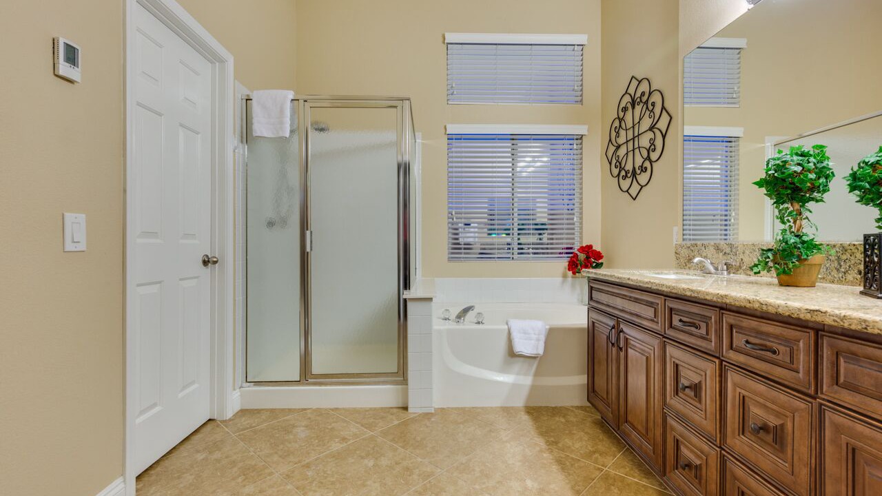 Photo of Bathroom in Elkhorn