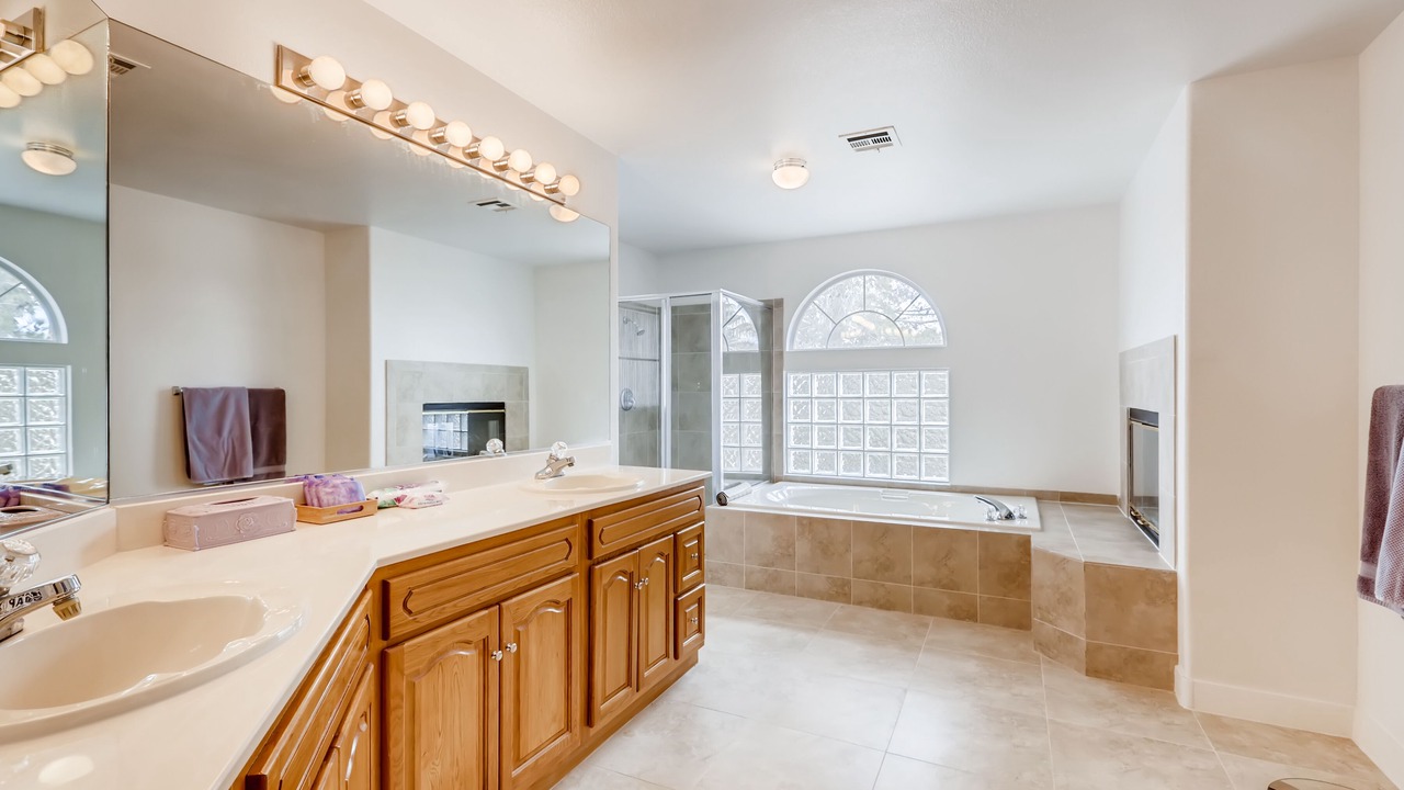 Photo of Bathroom in Green Valley North