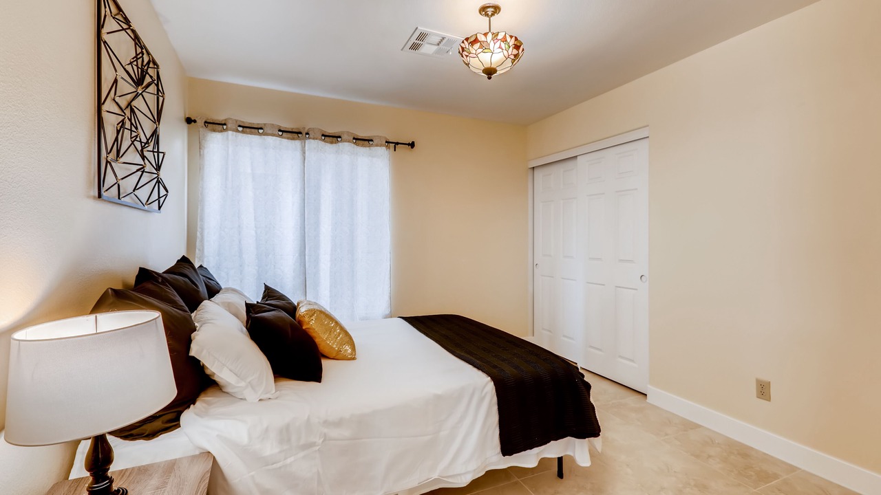Photo of Bedroom in Green Valley North