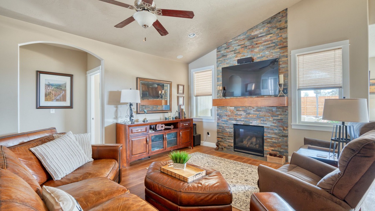 Photo of Livingroom in Larkspur