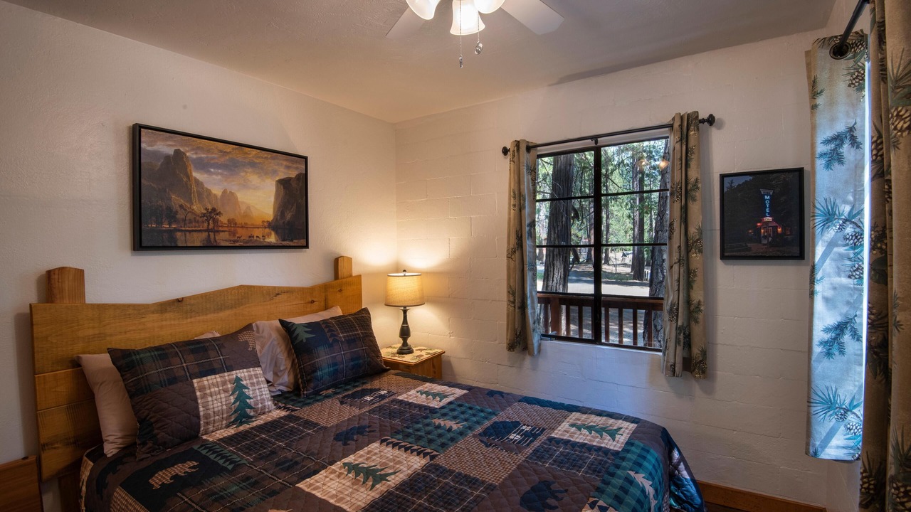 Photo of Bedroom in North Wawona
