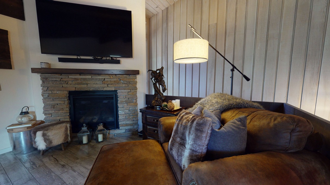 Photo of Livingroom in Mammoth Lakes