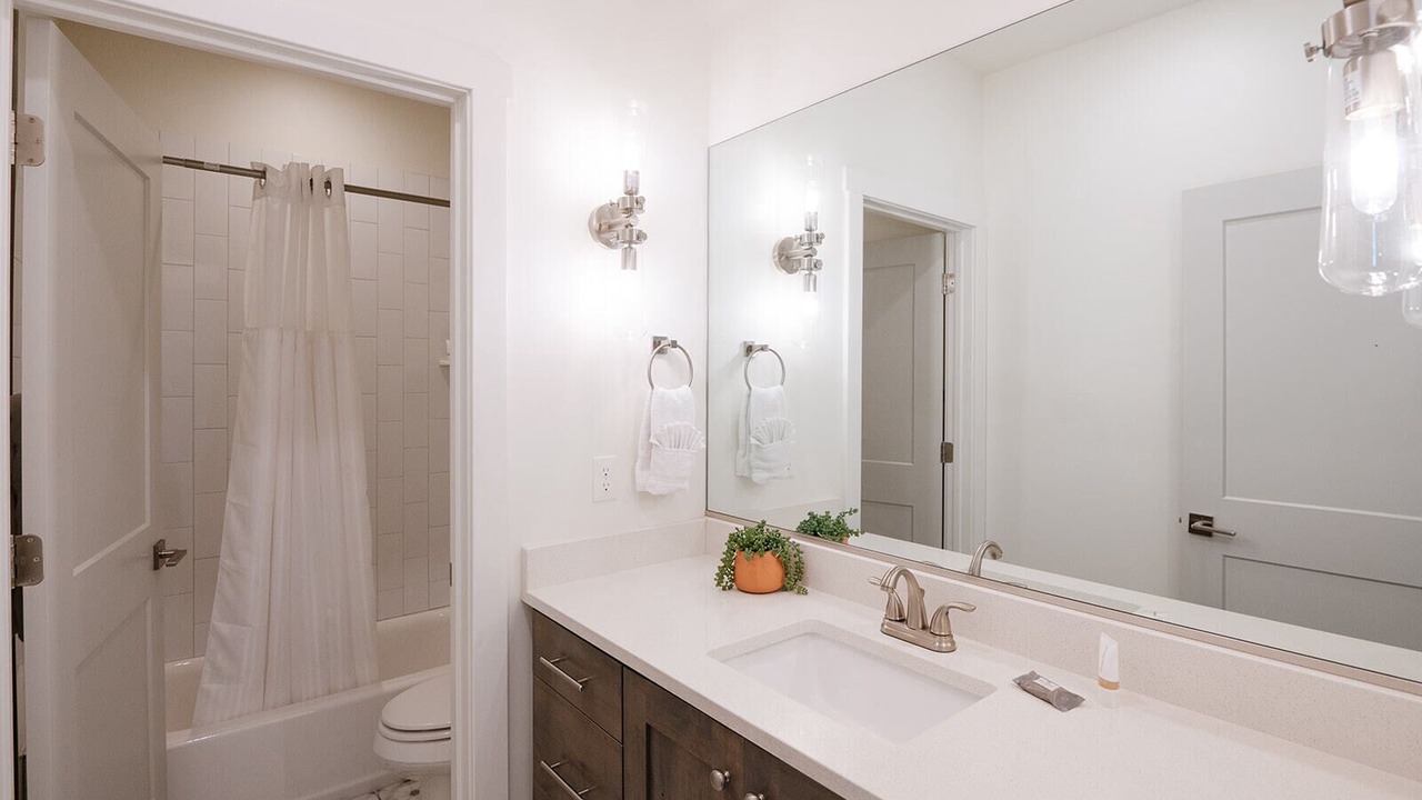 Photo of Bathroom in Washington Fields