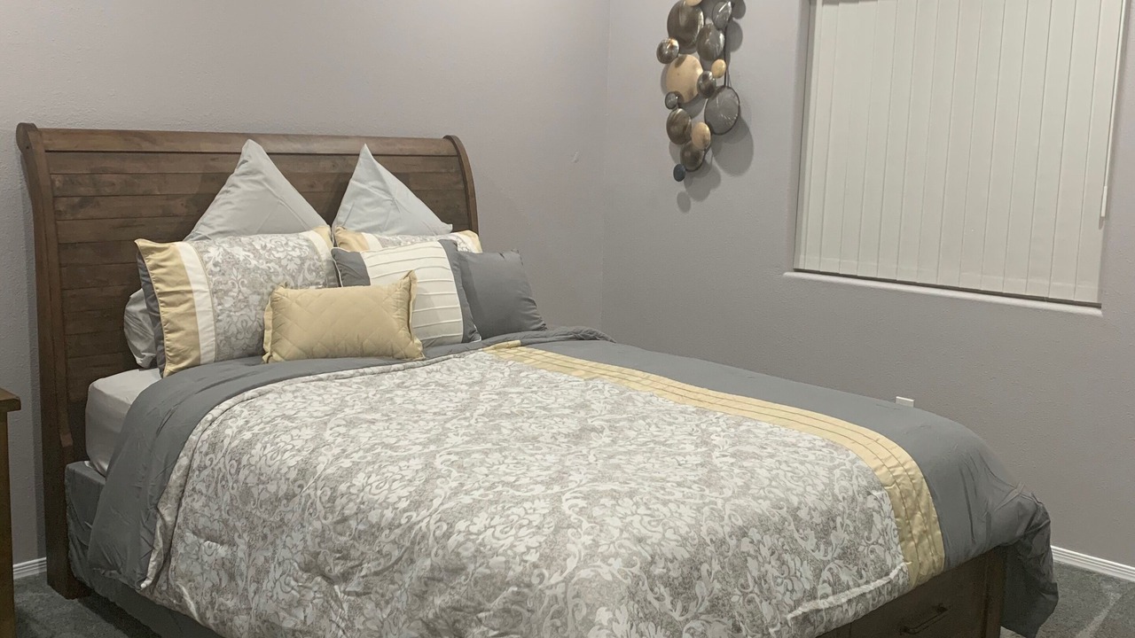 Photo of Bedroom in Fort Mohave