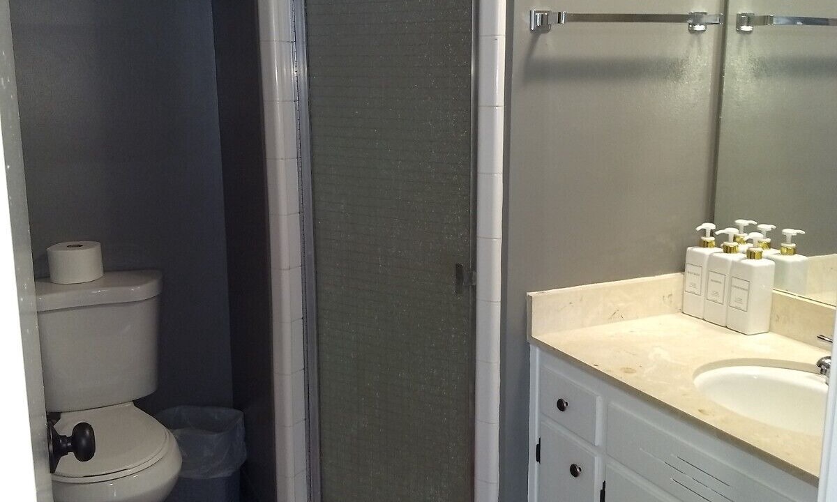 Photo of Bathroom in Central Area
