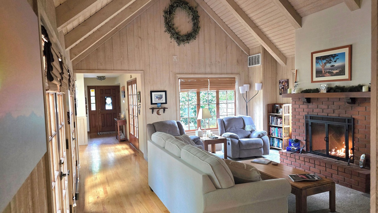 Photo of Others in Northwest Carmel