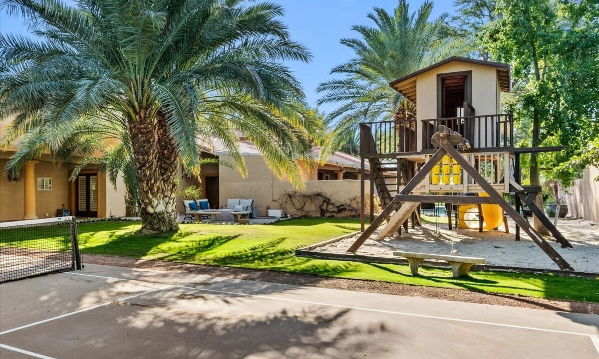 Photo of Others in Thousand Palms