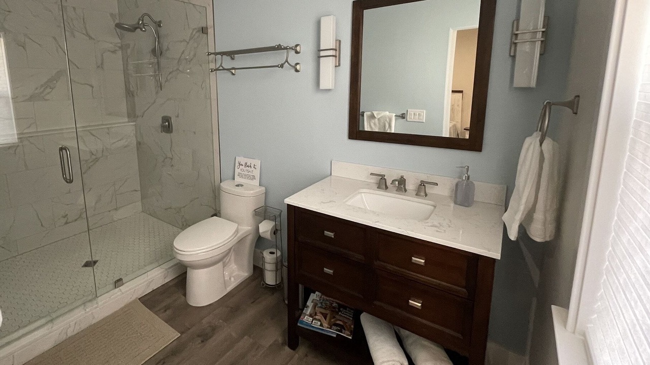 Photo of Bathroom in Bullhead City