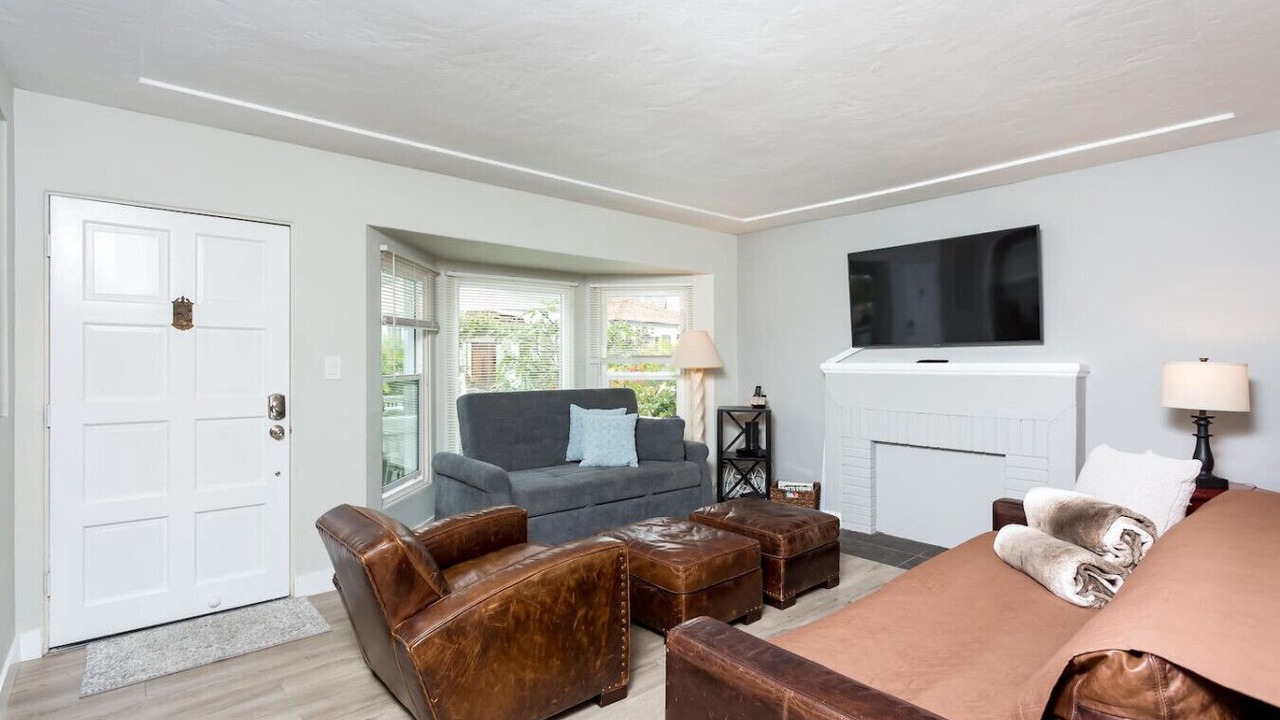 Photo of Livingroom in South Mission Beach