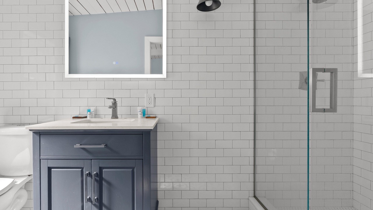 Photo of Bathroom in Walker