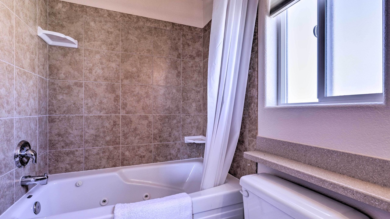 Photo of Bathroom in Bullhead City