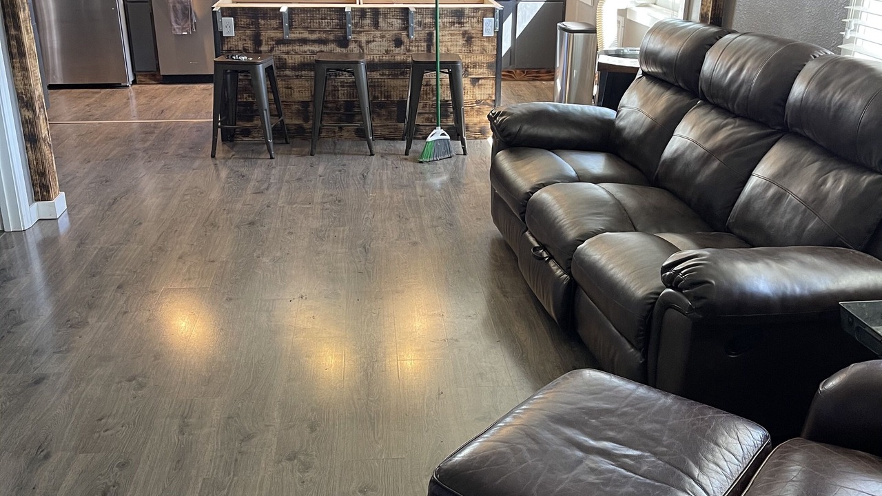 Photo of Livingroom in Oakridge