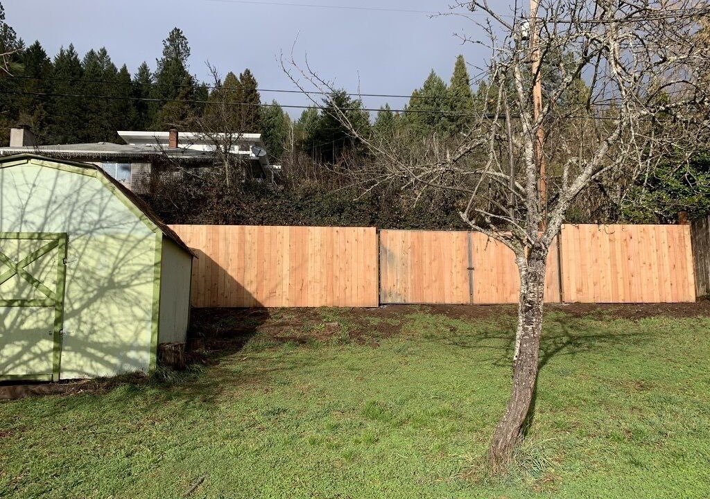 Photo of Outdoor in Oakridge