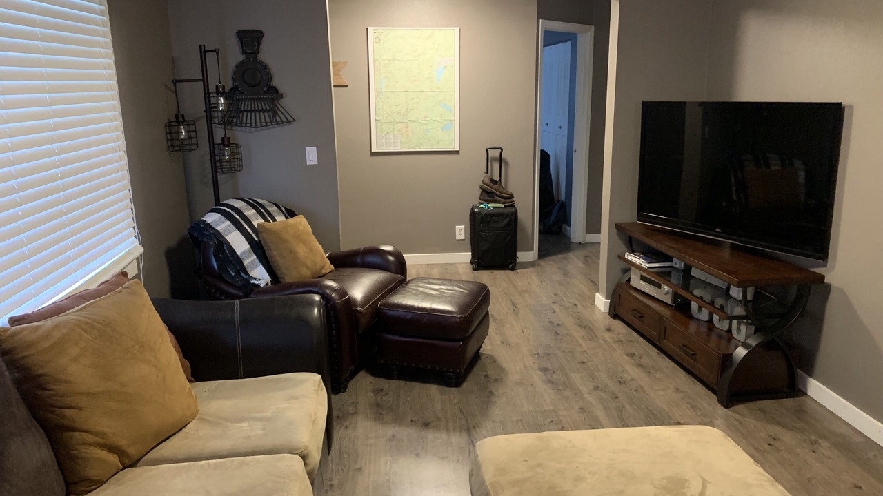 Photo of Livingroom in Oakridge