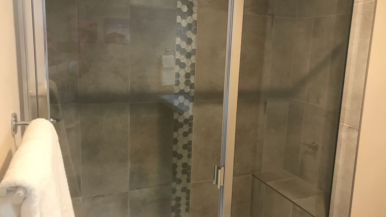Photo of Bathroom in Hillsboro