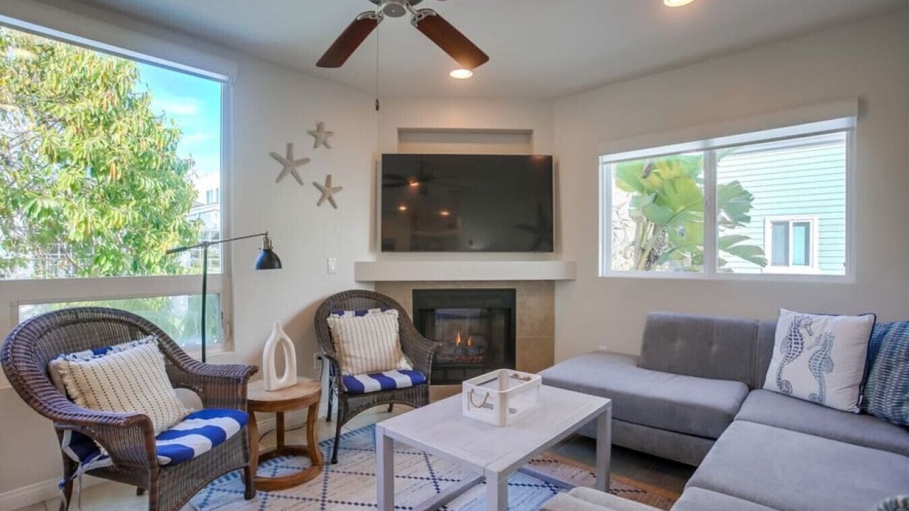 Photo of Livingroom in Mission Beach