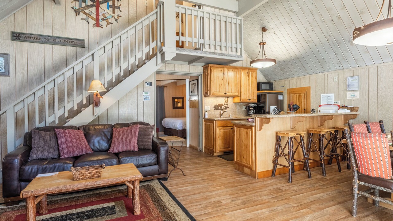 Photo of Bedroom in Mammoth Lakes