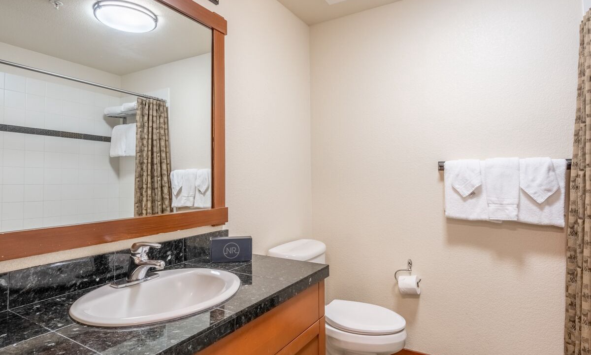 Photo of Bathroom in Mammoth Lakes
