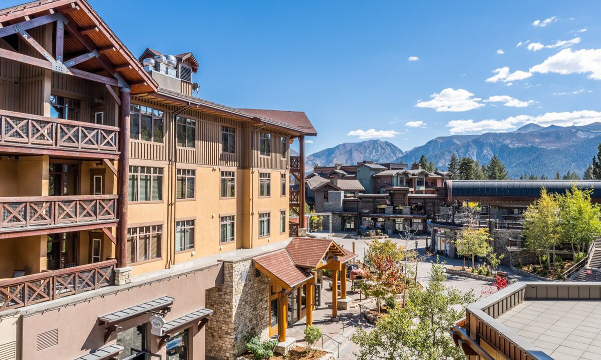 Photo of Outdoor in Mammoth Lakes