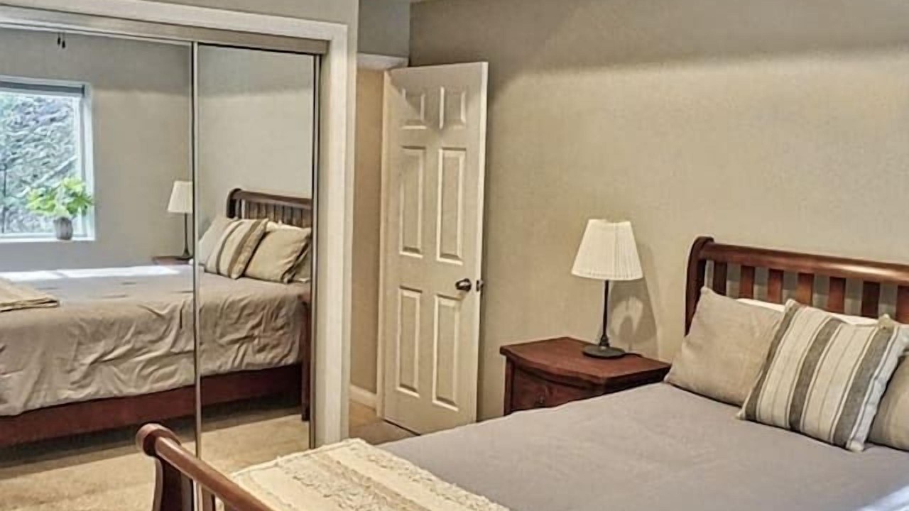Photo of Bedroom in Arrowhead Villas