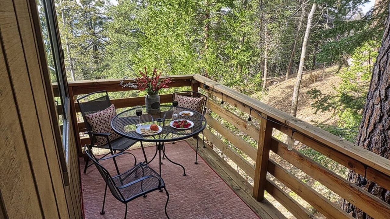 Photo of Outdoor in Arrowhead Villas