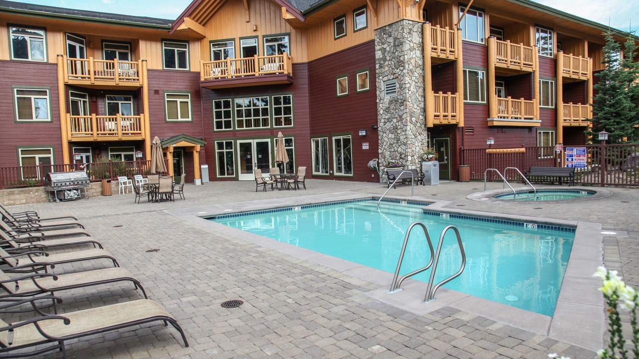 Photo of Outdoor in Mammoth Lakes