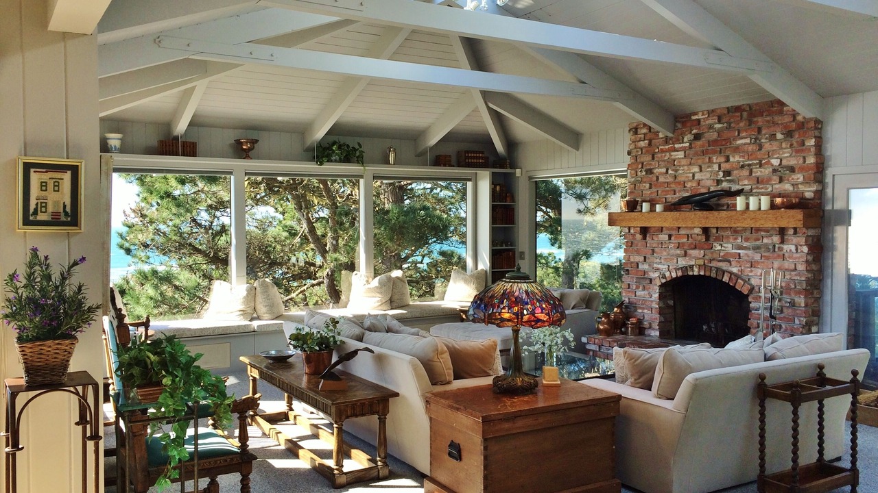 Photo of Livingroom in Little River