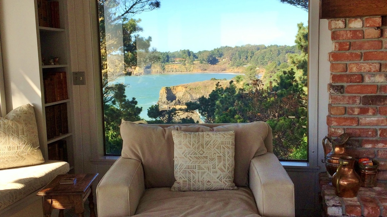Photo of Livingroom in Little River