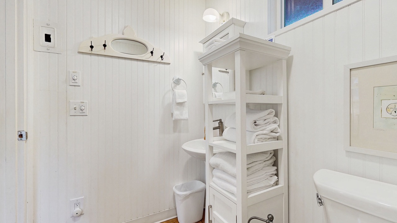Photo of Bathroom in Tillicum Beach