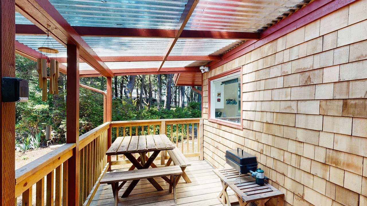 Photo of Outdoor in Tillicum Beach