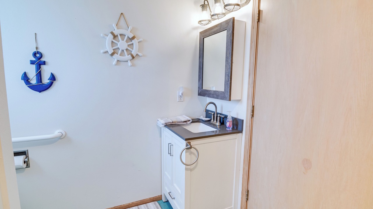 Photo of Bathroom in Yachats
