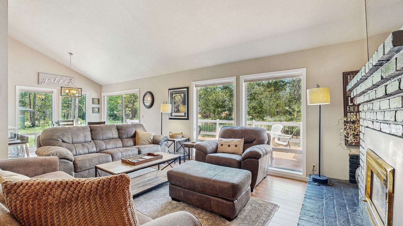 Photo of Livingroom in Deer Park