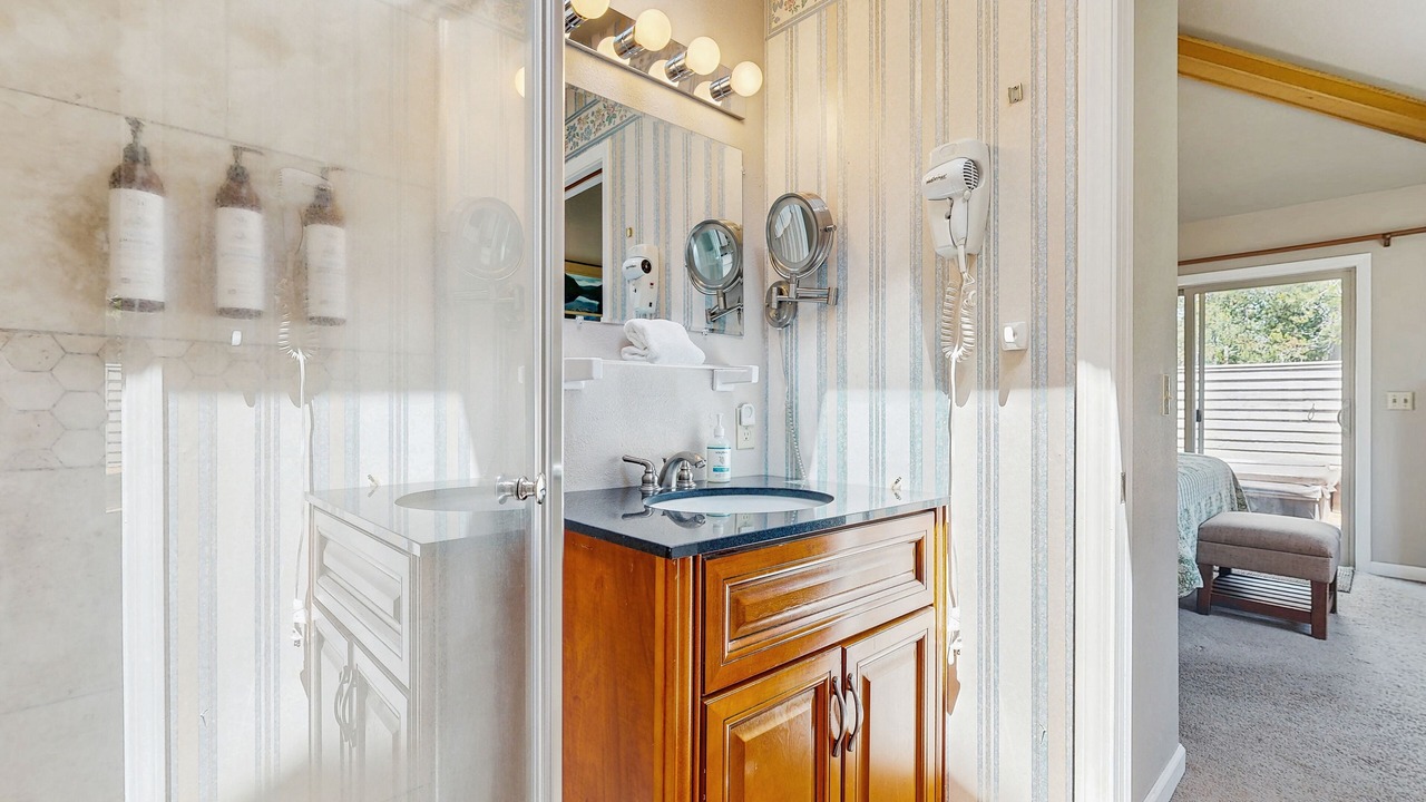 Photo of Bathroom in Deer Park