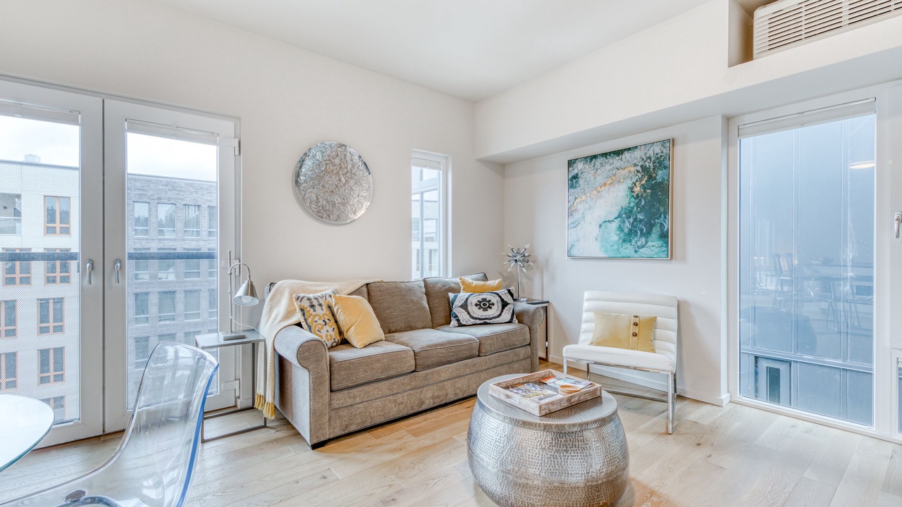 Photo of Livingroom in Uptown