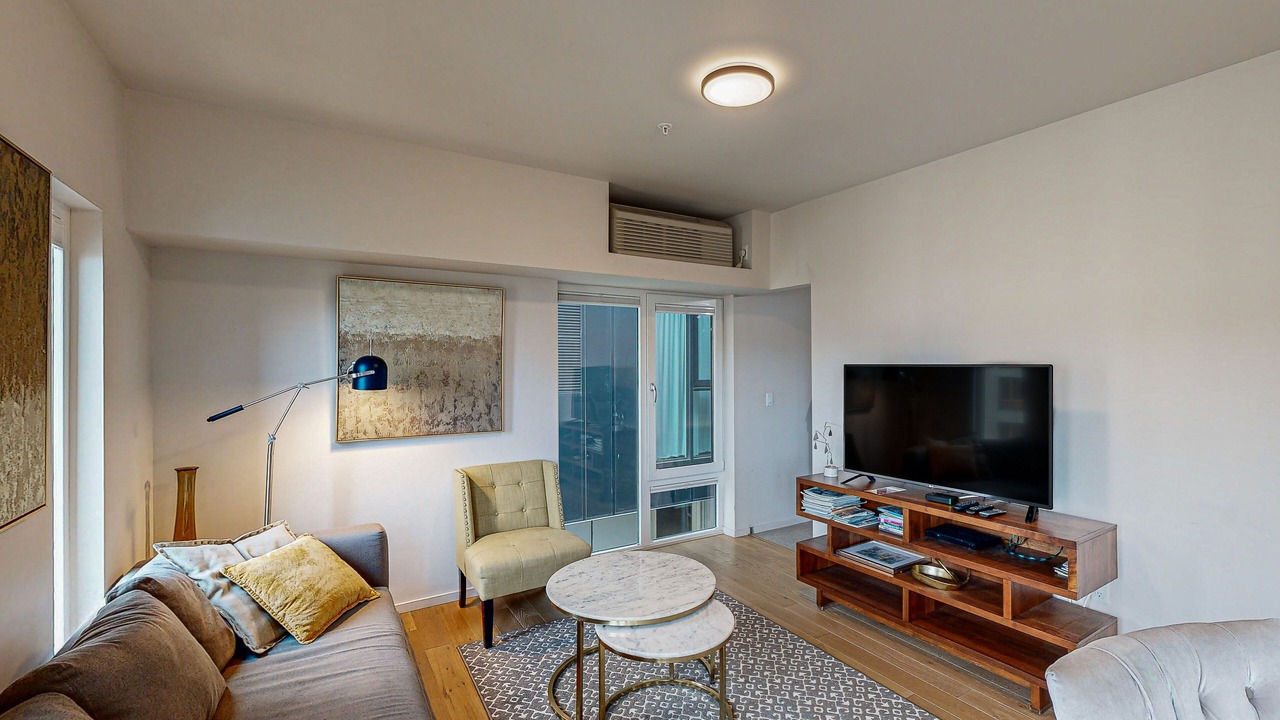 Photo of Livingroom in Uptown
